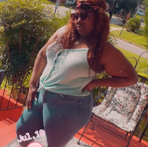 Meet your Posher, Erica